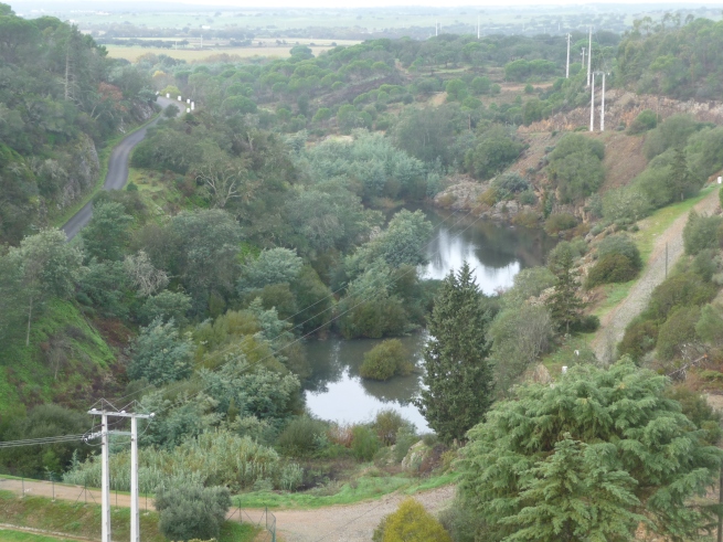 The view from above the dam.